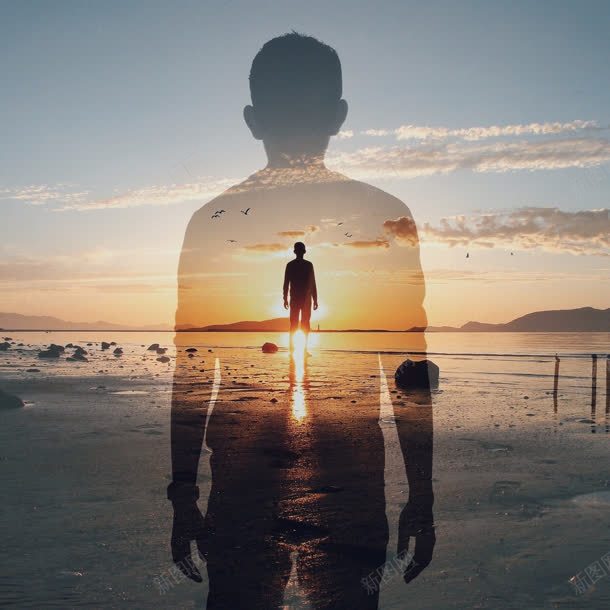 沙滩背影男装天空jpg设计背景_新图网 https://ixintu.com 天空 沙滩 夕阳 大海 人物 男人 背影 装饰 上新男装