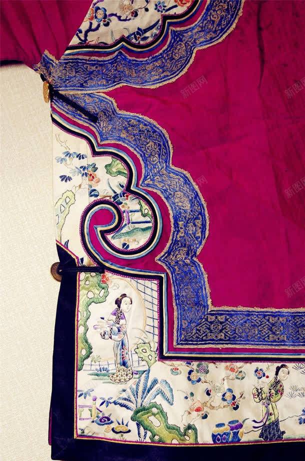 红色中国风服饰花纹jpg设计背景_新图网 https://ixintu.com 国风 服饰 红色 花纹