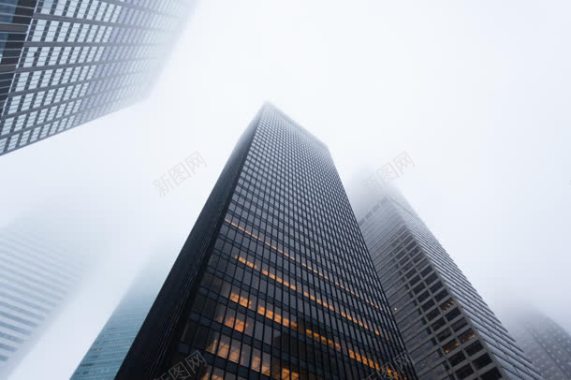 黑色迷雾高楼海报背景背景