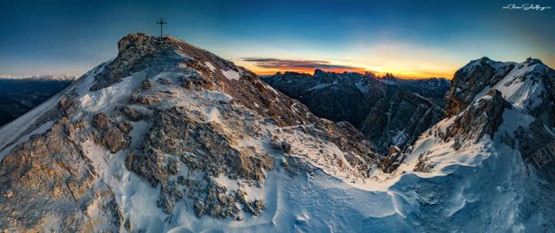 蓝天阳光雪山风景jpg设计背景_新图网 https://ixintu.com 蓝天 阳光 雪山 风景