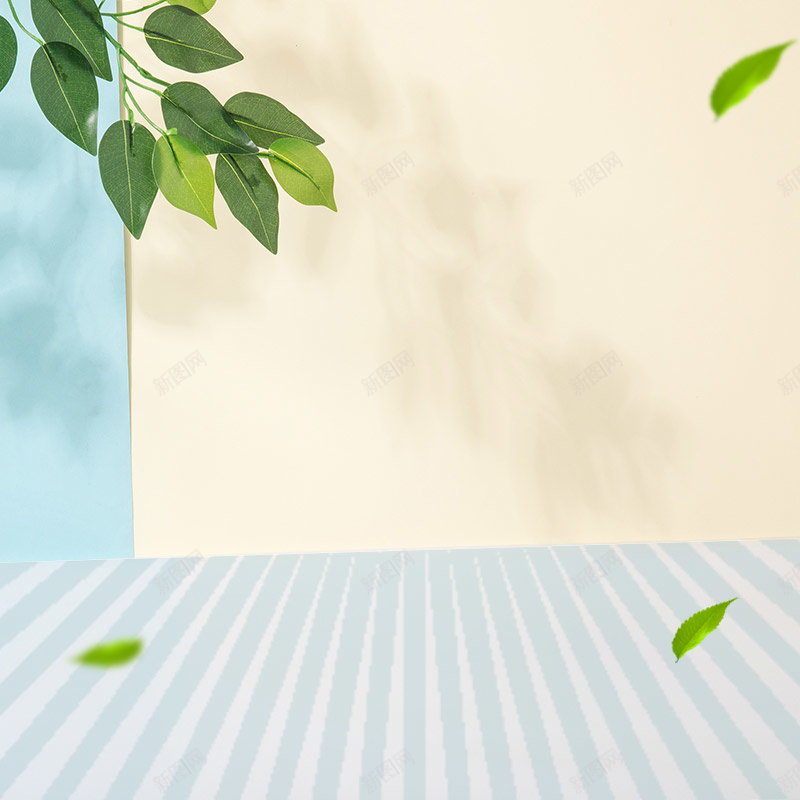 小清新扁平化化妆品场景主图背景psd设计背景_新图网 https://ixintu.com 主图 化妆品 女性 小清新 扁平化 护肤品 放射线 文艺 直通车 绿叶 美妆
