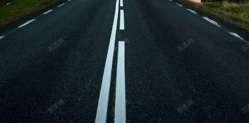 户外天空公路风景H5背景jpg_新图网 https://ixintu.com H5 h5 公路 天空 彩色 户外 摄影 旅行 景点 路 风景