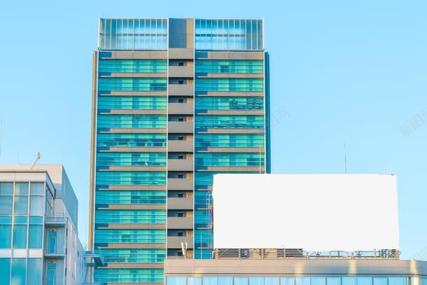 户外广告牌效果图模板png免抠素材_新图网 https://ixintu.com 大型广告牌 广告牌背景 户外广告牌 户外广告牌效果图模板 空白广告牌 蓝天天空楼顶屋顶