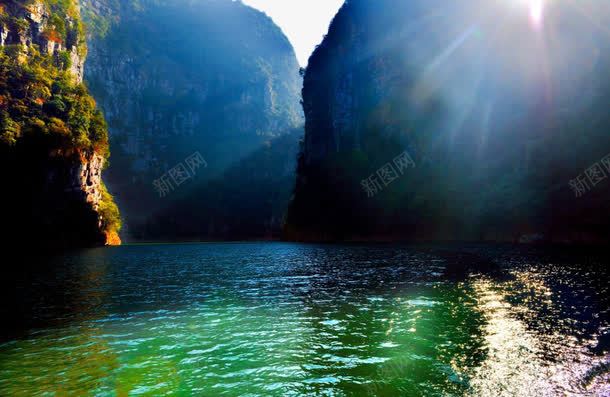 美丽的湖光山色五png免抠素材_新图网 https://ixintu.com 山水 湖光 美丽 自然 风景
