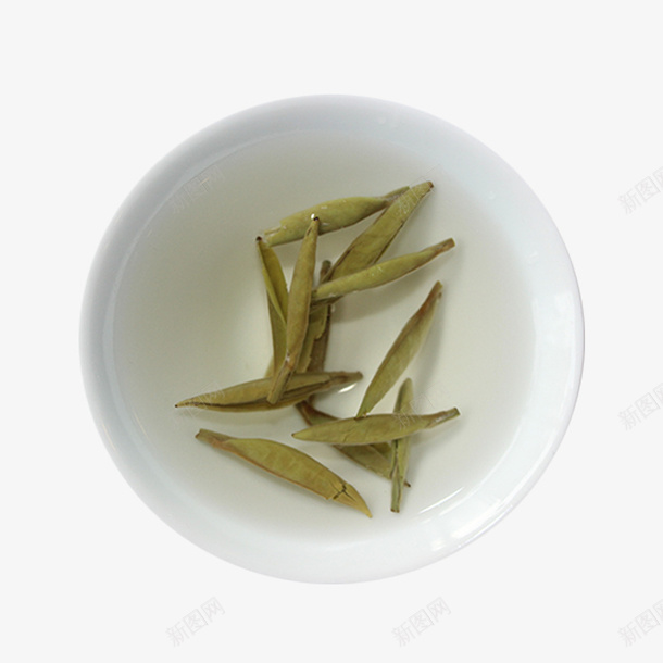 产品实物白毫银针茶水png免抠素材_新图网 https://ixintu.com 养生 摄影 新茶 新茶上市 春茶 春茶上市 清澈 白毫银针 绿茶 茶叶 茶叶促销 茶水