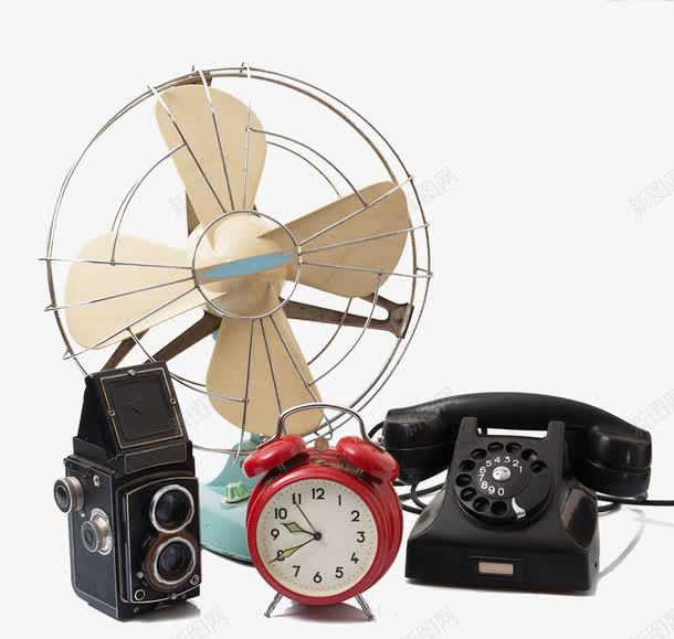 上世纪九十年代日常用品png免抠素材_新图网 https://ixintu.com 家居用品 小帮手 拨号电话机 摄影机 日常用品 生活用品 电风扇 老式物品 闹钟