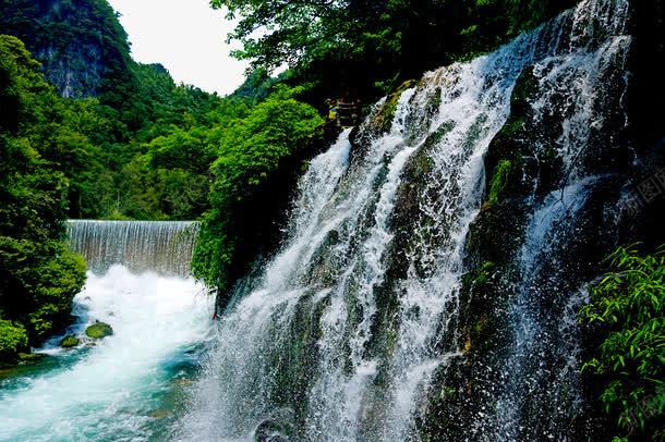 荔波小七孔景观png免抠素材_新图网 https://ixintu.com 原始森林中的小溪 小七孔瀑布 小瀑布 河水 清澈河水 溪流 瀑布群 碧绿河水 荔波小七孔 荔波朝阳 贵州荔波山水