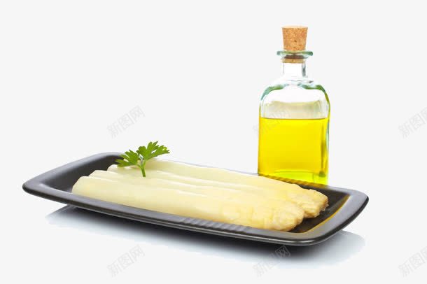 烤肠旁的香油png免抠素材_新图网 https://ixintu.com 厨房用品 可食用 植物油 油 油瓶 粮油 粮油节 调味品 调和油 食用油 香油 香薰油