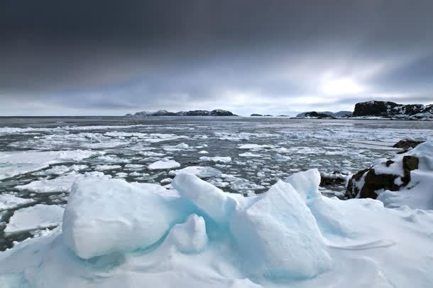 海面白色浮冰海报背景jpg设计背景_新图网 https://ixintu.com 浮冰 海报 海面 白色 背景