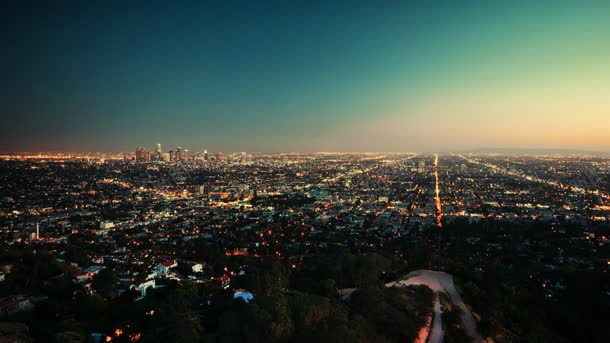 灯光下的城市霓虹闪烁jpg设计背景_新图网 https://ixintu.com 城市 灯光 闪烁 霓虹