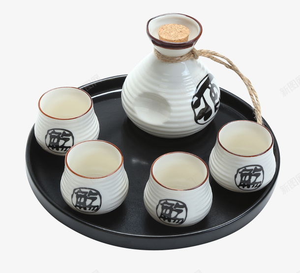 日式陶瓷酒杯套装png免抠素材_新图网 https://ixintu.com 套装 日式 日式清酒具 瓷盘 酒壶 酒杯 陶瓷 陶瓷酒杯