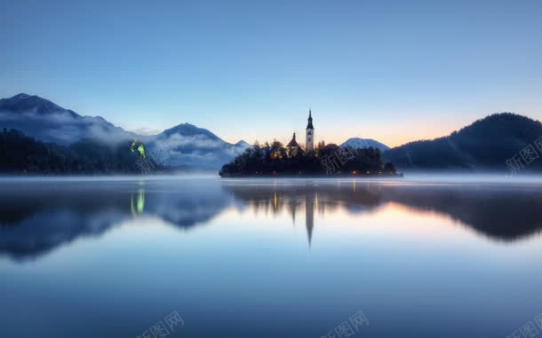 美丽风景倒映在湖面jpg设计背景_新图网 https://ixintu.com 倒映 湖面 美丽 风景