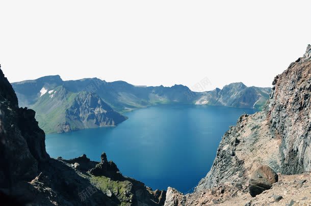 湖光山色png免抠素材_新图网 https://ixintu.com 地理地貌 大山 旅游出行 湖泊 风景