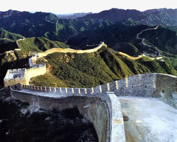 悠长婉转的万里长城png免抠素材_新图网 https://ixintu.com 中国古建筑 地方景点 实物图 摄影图 高清图