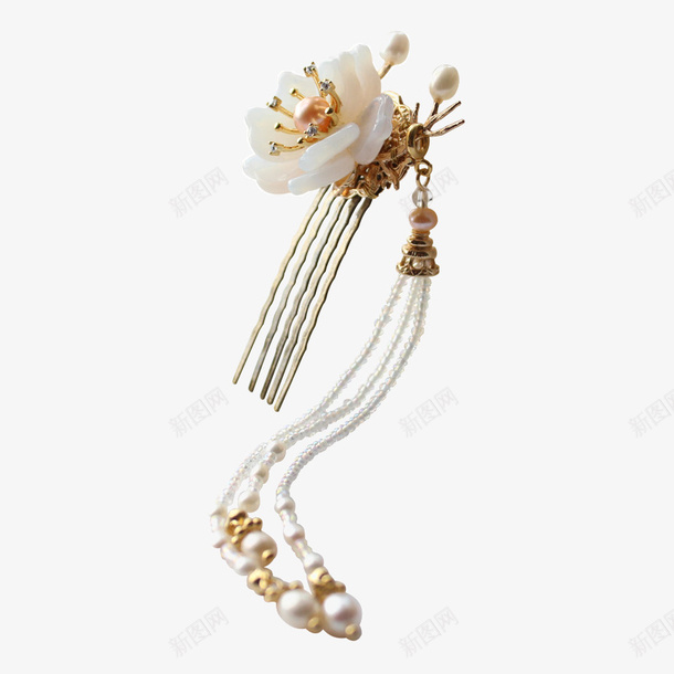 金色芰荷花朵珍珠发簪png免抠素材_新图网 https://ixintu.com 发簪 古代 古风 吊坠 梳子 步摇 芰荷 花朵 花朵发簪 荷花 饰品 首饰
