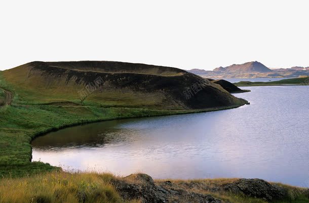 唯美冰岛米湖景区png免抠素材_新图网 https://ixintu.com 冰岛米湖 唯美冰岛 旅游景区 米湖景区 著名景点