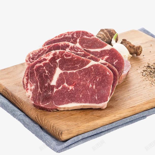 肉类png免抠素材_新图网 https://ixintu.com 佐料 美食 肉片 菜板 蒜瓣