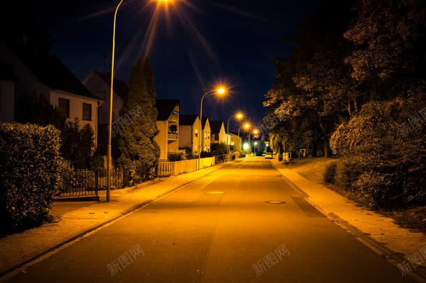 夜晚宁静的小路灯光jpg设计背景_新图网 https://ixintu.com 夜晚 宁静 小路 灯光