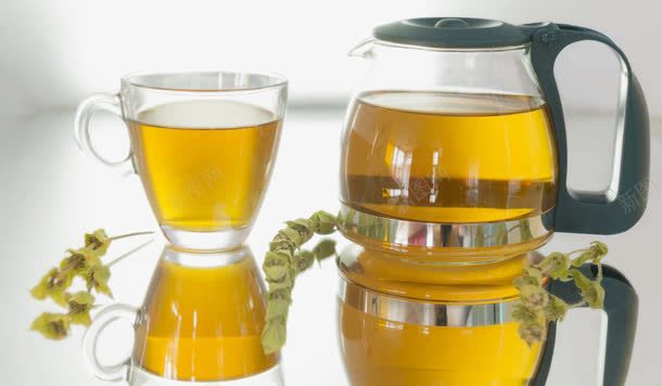 清茶花茶饮料png免抠素材_新图网 https://ixintu.com 品位 品茶 杯具 清新健康 清茶 清茶花茶饮料 玻璃杯 生活品味 红色 绿色 绿茶 茶杯 茶艺 茶道 菊花茶 薄荷 饮料饮品