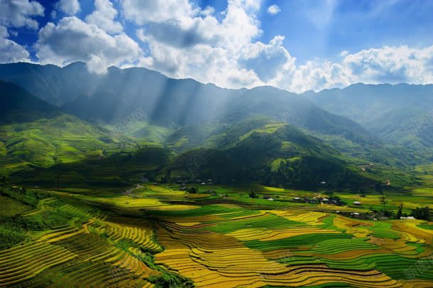 蓝天白云山峰梯田jpg设计背景_新图网 https://ixintu.com 山峰 梯田 白云 蓝天
