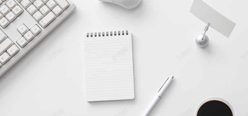 灰色商务居家背景jpg设计背景_新图网 https://ixintu.com 商务 居家 本子 海报banner 灰色 科幻 科技 笔 键盘 鼠标