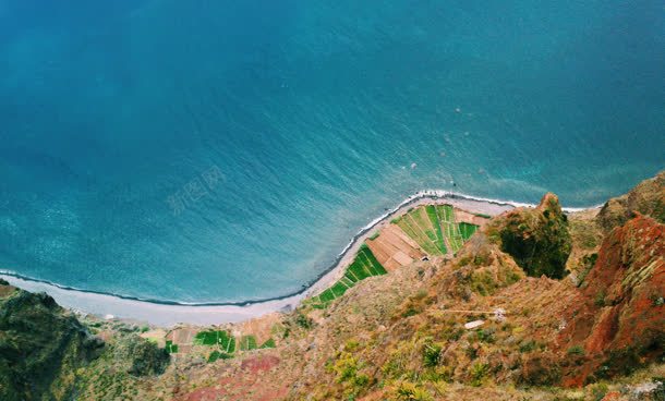 纯净海洋绿色草地jpg设计背景_新图网 https://ixintu.com 海洋 纯净 绿色 草地