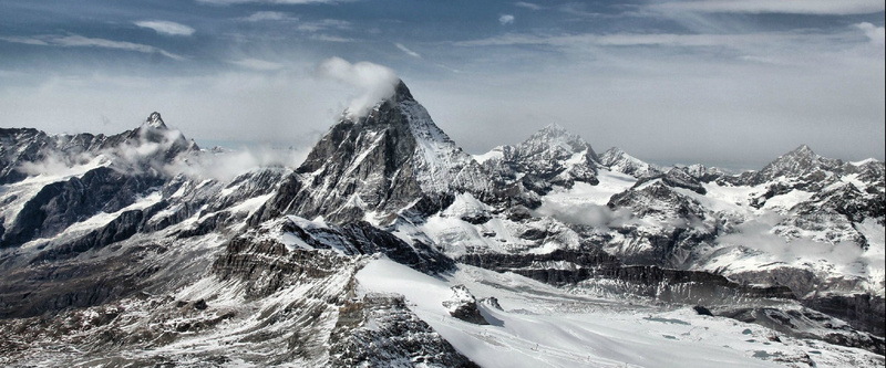 极地冰山背景jpg_新图网 https://ixintu.com 冬季 冰山 冰雪 大自然 摄影 极地 海报banner 背景 雪山 风景