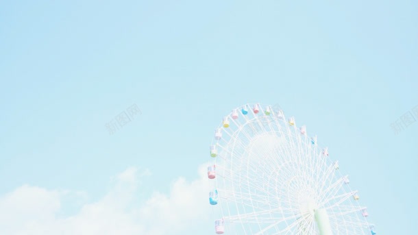 蓝天白云梦幻摩天轮jpg设计背景_新图网 https://ixintu.com 天轮 梦幻 白云 蓝天