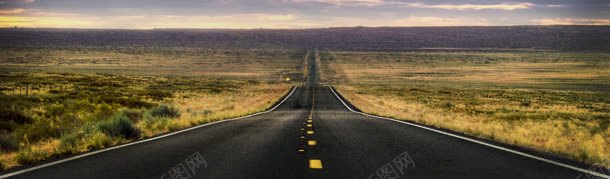 公路banner创意jpg设计背景_新图网 https://ixintu.com 公路 天空 树木 草原