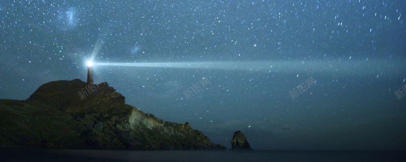 星空灯塔背景jpg_新图网 https://ixintu.com 夜晚 摄影 星云 星海 星空 星际 海报banner 灯塔 风景