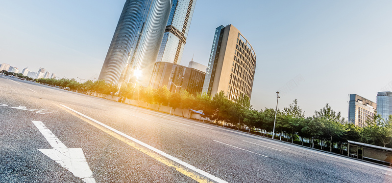 城市道路psd_新图网 https://ixintu.com 城市建筑 城市道路 摄影 海报banner 风景 马路