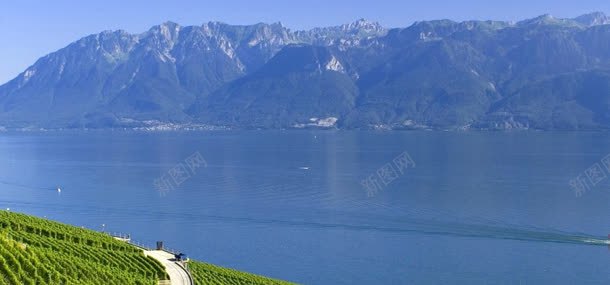山峰大海河流背景jpg设计背景_新图网 https://ixintu.com 大海 山峰 河流 自然风光