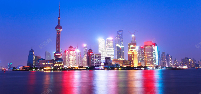 夜上海jpg_新图网 https://ixintu.com 上海 唯美 城市 夜晚 摄影 文明 海报banner 蓝色 风景