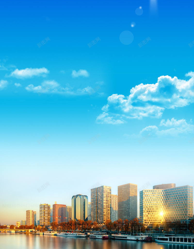地产宣传单背景psd设计背景_新图网 https://ixintu.com 地产 地产宣传单张图片下载 天空 房地产 楼盘 湖 蓝天 高楼