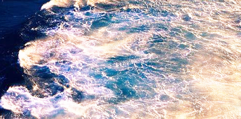 海浪H5背景jpg_新图网 https://ixintu.com H5 H5背景 h5 大海 摄影 海水 海浪 阳光 风景