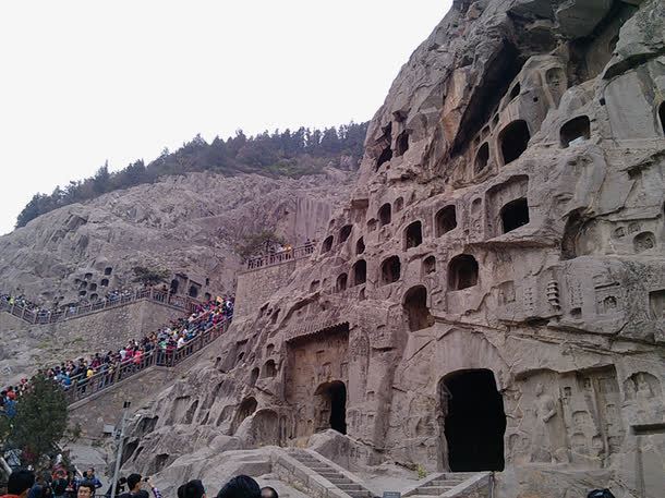 龙门石窟png免抠素材_新图网 https://ixintu.com 景点 石窟 风景 风景名胜 高清