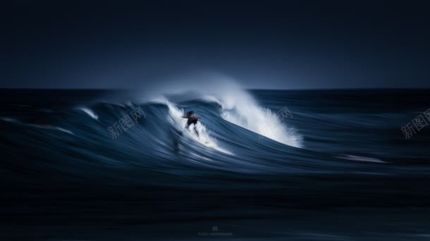 涌起的海浪海报背景jpg设计背景_新图网 https://ixintu.com 海报 海浪 背景