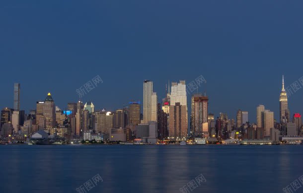 蓝色唯美城市场景jpg设计背景_新图网 https://ixintu.com 场景 城市 蓝色
