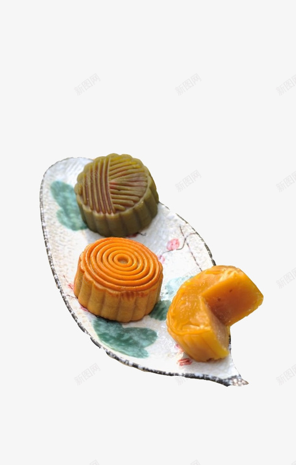 中秋节传统民俗食物png免抠素材_新图网 https://ixintu.com 中秋节 产品实物 传统节日 月饼 民俗 餐盘