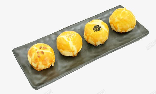 餐桌上的蛋黄酥png免抠素材_新图网 https://ixintu.com 点心 蛋黄酥 香脆 黄色