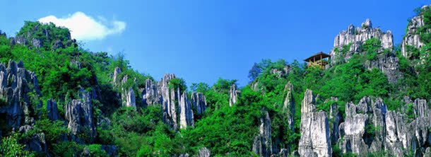 大山风景海报jpg设计背景_新图网 https://ixintu.com 唯美风景 山峰 绿树 风景 高山
