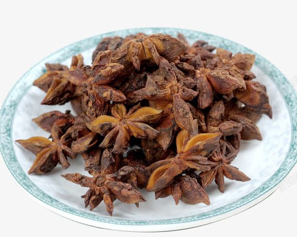 盘子里的八角茴香png免抠素材_新图网 https://ixintu.com 产品实物 八角茴香 盘子 茴香 食物