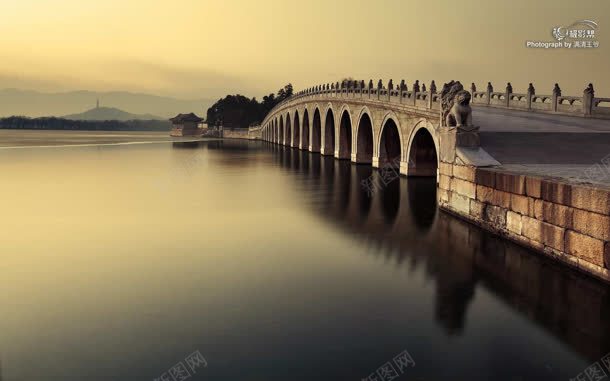 日落复古石桥海报背景jpg设计背景_新图网 https://ixintu.com 复古 日落 海报 石桥 背景