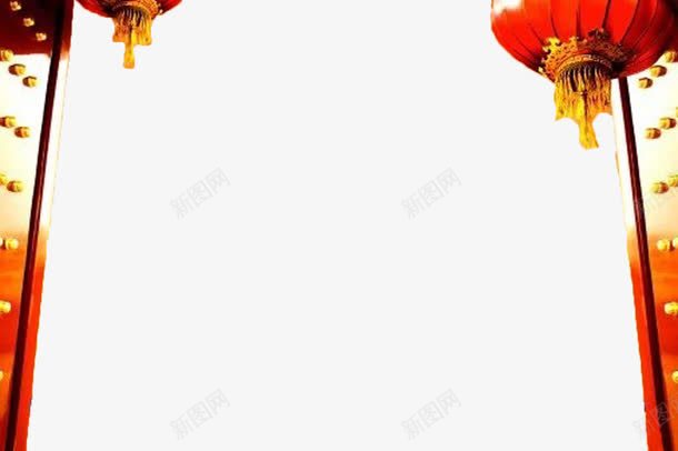 红灯笼开着的大红门png免抠素材_新图网 https://ixintu.com 古代 大红门 素材 红色