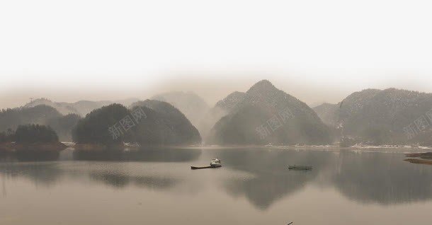 古典传统水墨湖png免抠素材_新图网 https://ixintu.com 传统水墨湖 免抠素材 水墨湖 水墨装饰