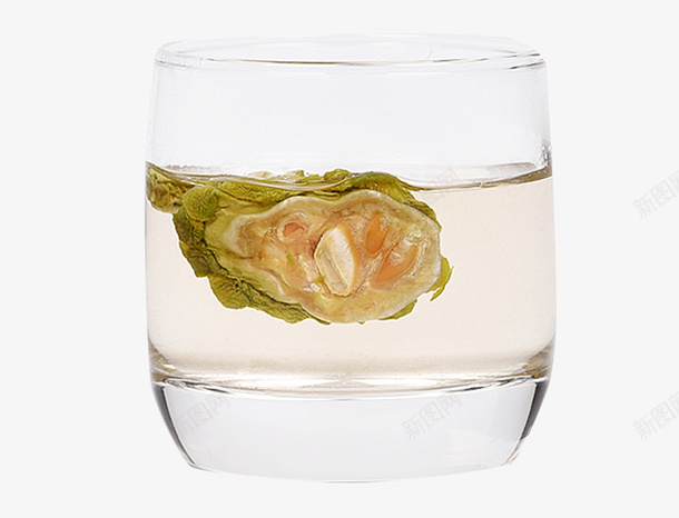 大肚杯里的苦瓜茶png免抠素材_新图网 https://ixintu.com 切片苦瓜干 干苦瓜茶 杯里的苦瓜 泡水苦瓜 苦瓜片 苦瓜片实拍