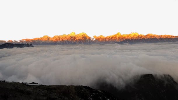 四川牛背山云海三png免抠素材_新图网 https://ixintu.com 名胜古迹 旅游风景 著名建筑