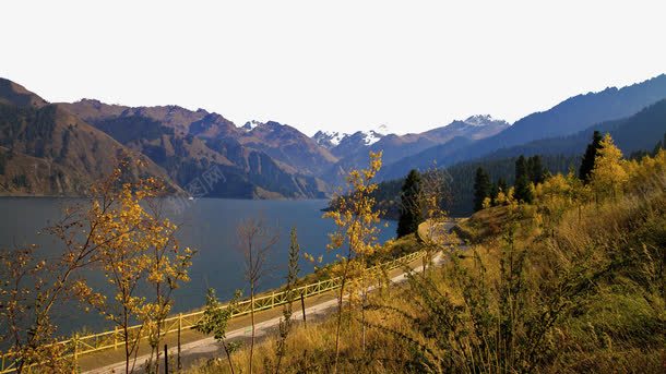 新疆天山天池十三png免抠素材_新图网 https://ixintu.com 名胜古迹 旅游风景 著名建筑