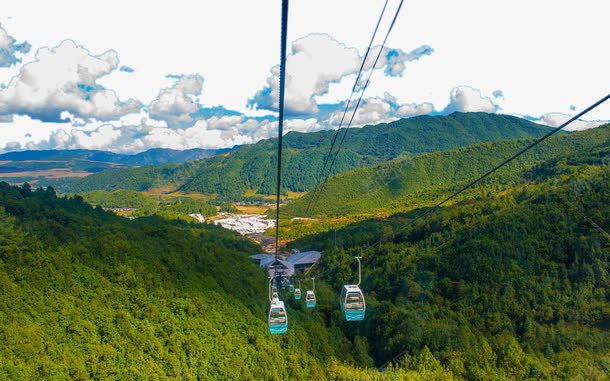 云南云峰山十一psd免抠素材_新图网 https://ixintu.com 名胜古迹 旅游风景 著名建筑