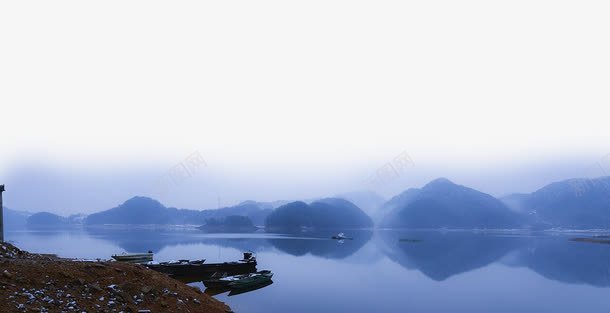 蓝色水墨湖装饰png免抠素材_新图网 https://ixintu.com 免抠素材 水墨湖 水墨装饰 湖水 蓝色水墨湖